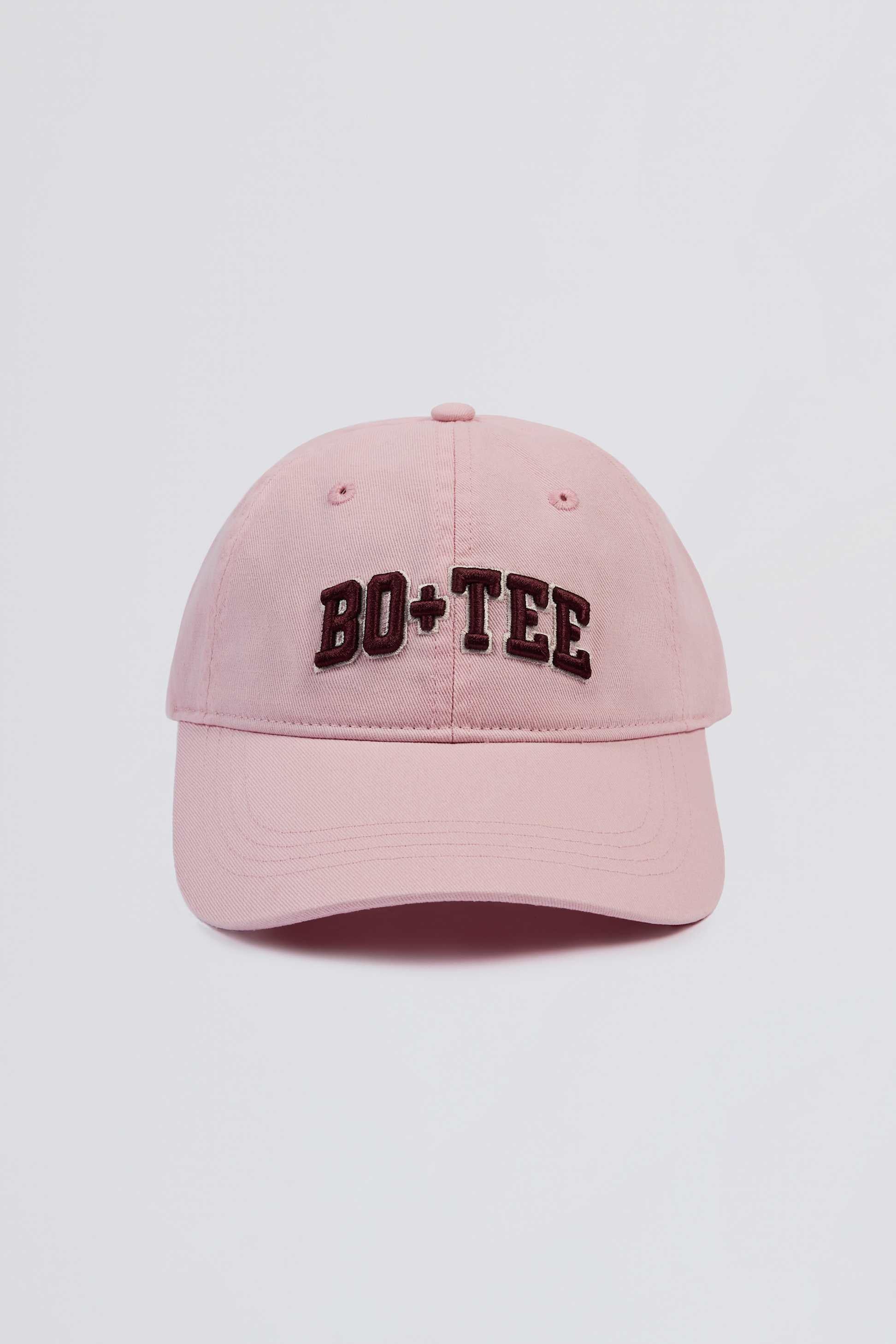 Baseball Cap In Powder Pink