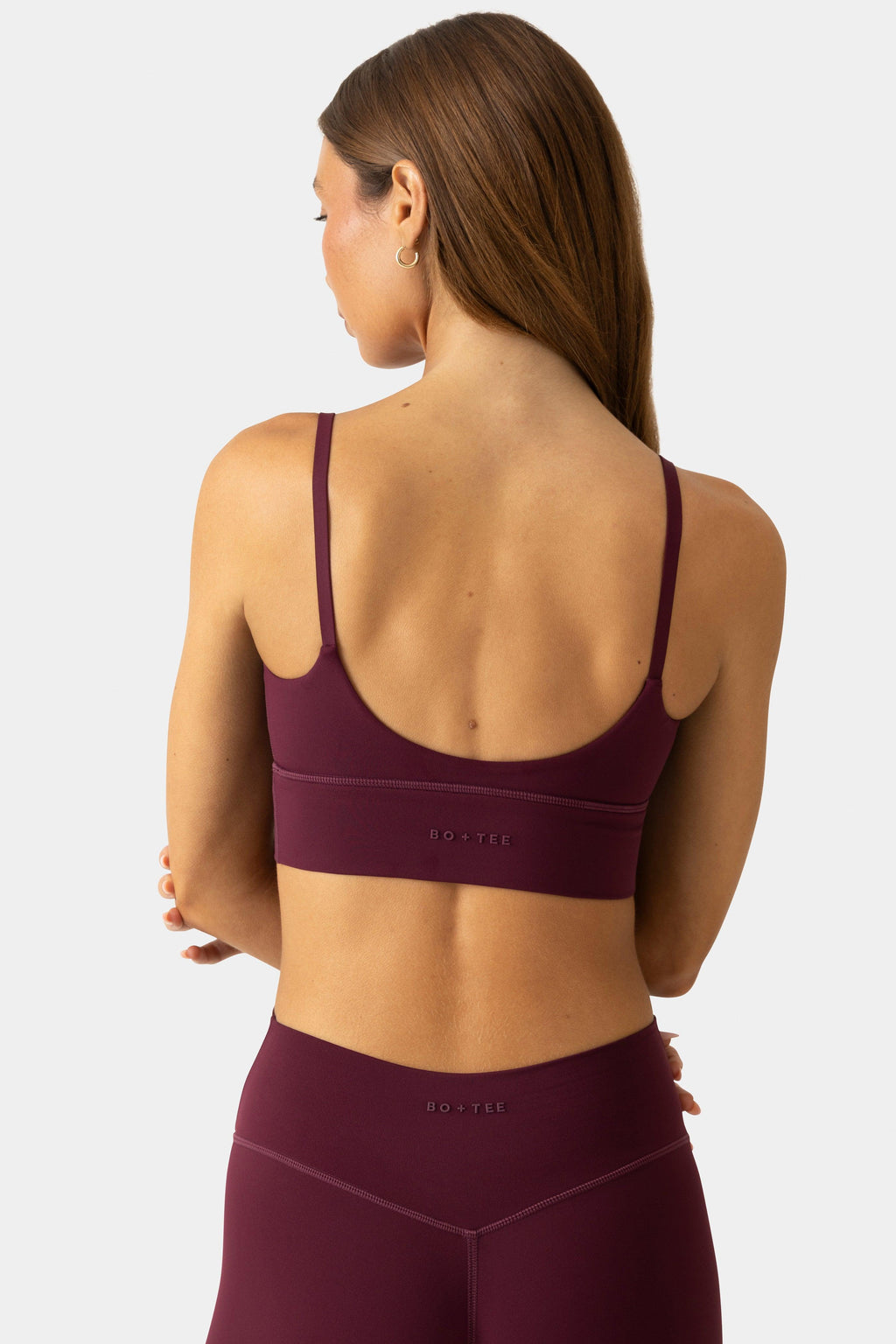 Soft Active Scoop-neck Sports Bra In Burgundy