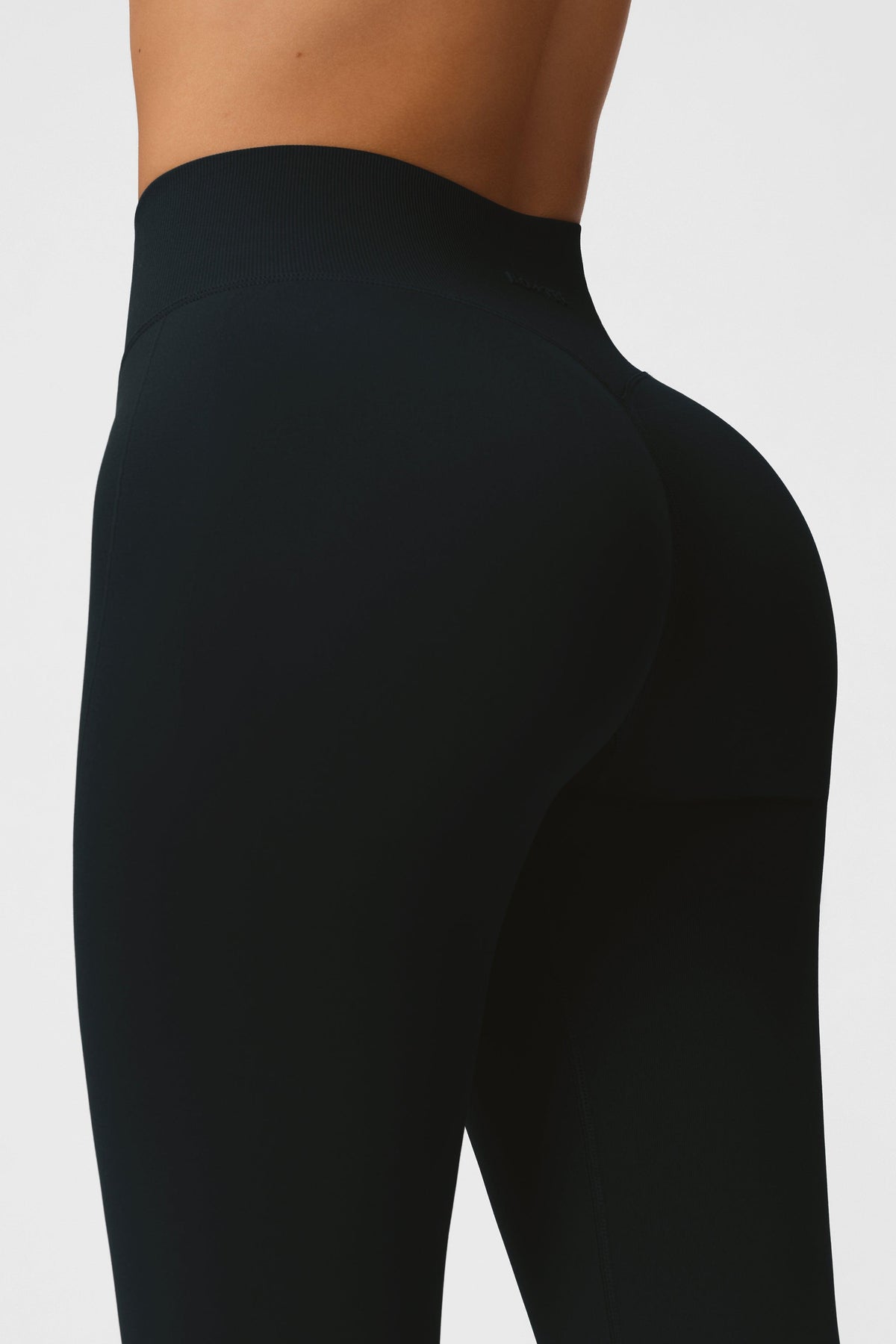 Seamless Full Length Leggings In Black