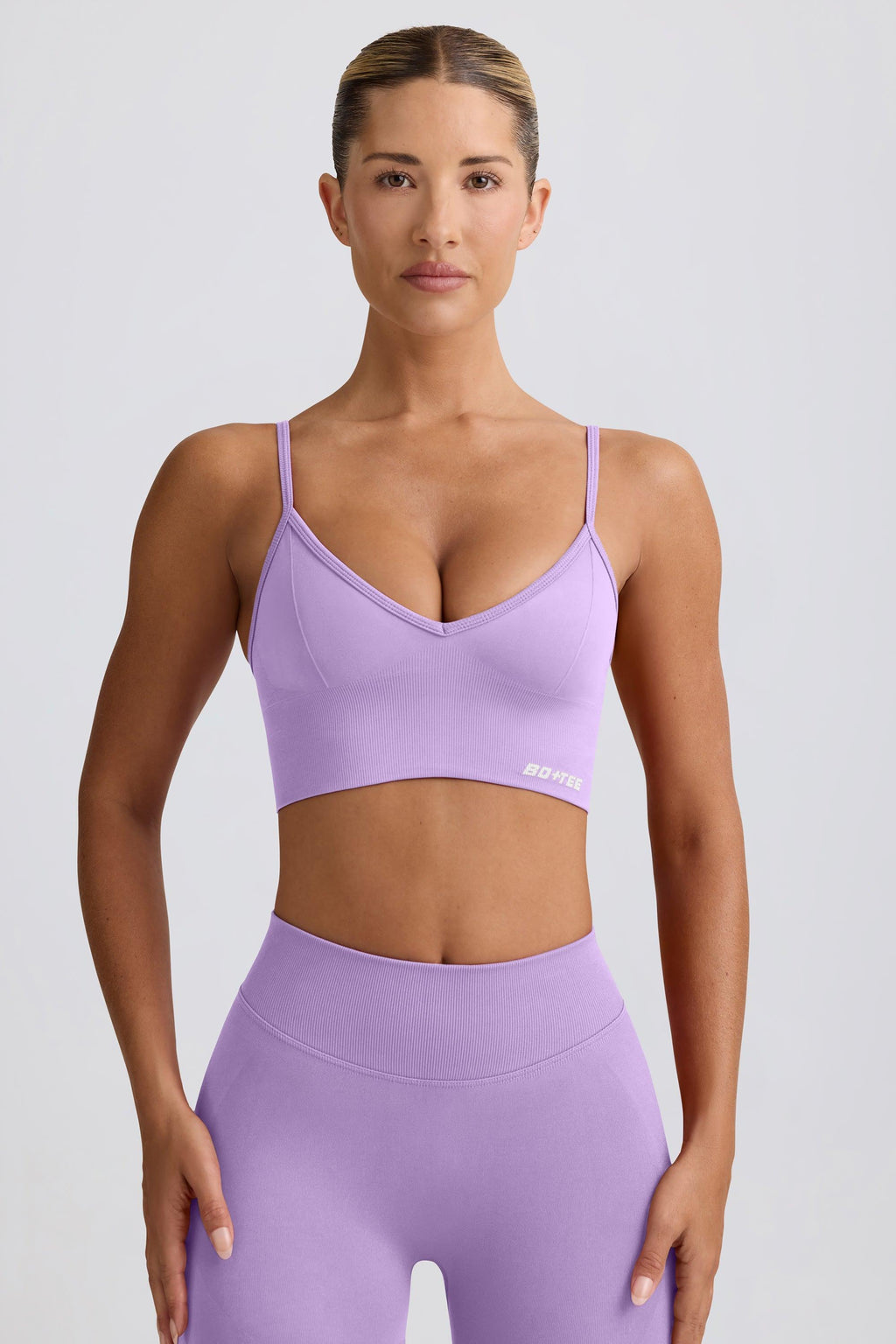Define Luxe V-neck Sports Bra In Lilac