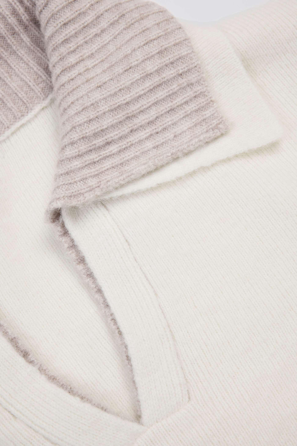 Soft Knit Layered Collar Cropped Jumper In Ivory